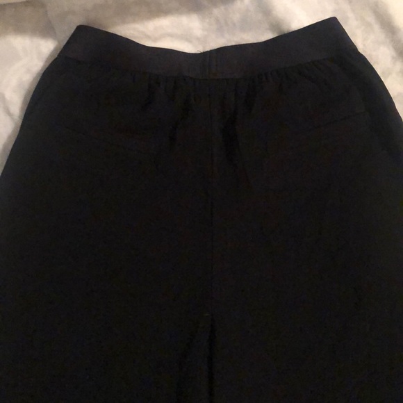 DKNY Gauchos - Picture 3 of 3